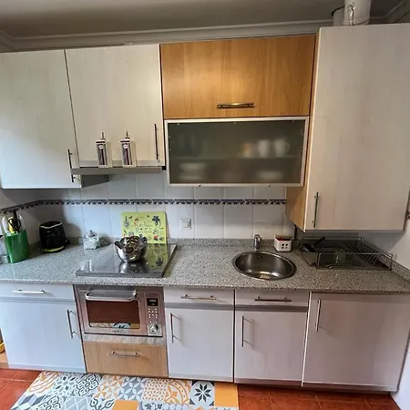 Apartamento Con Vistas En Complejo Residencial